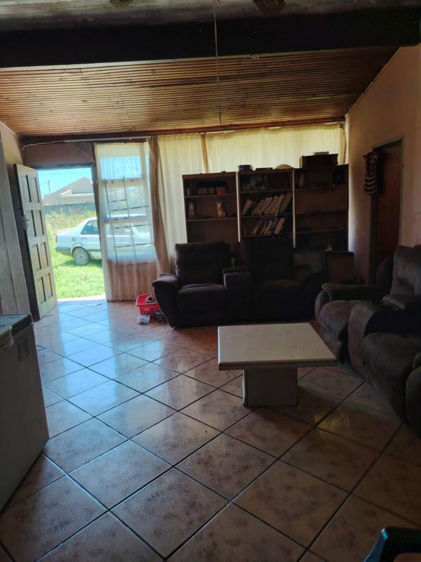 5 Bedroom Property for Sale in Amalinda Eastern Cape